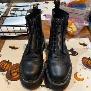 Dr. Martens Sinclair Women’s platform boots